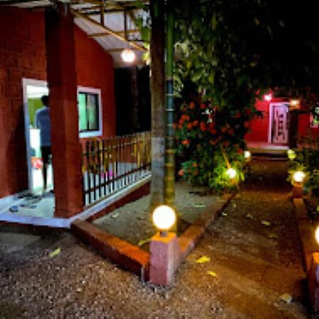 Hotel Sai Sadan Residency,Diveāgar Exterior foto